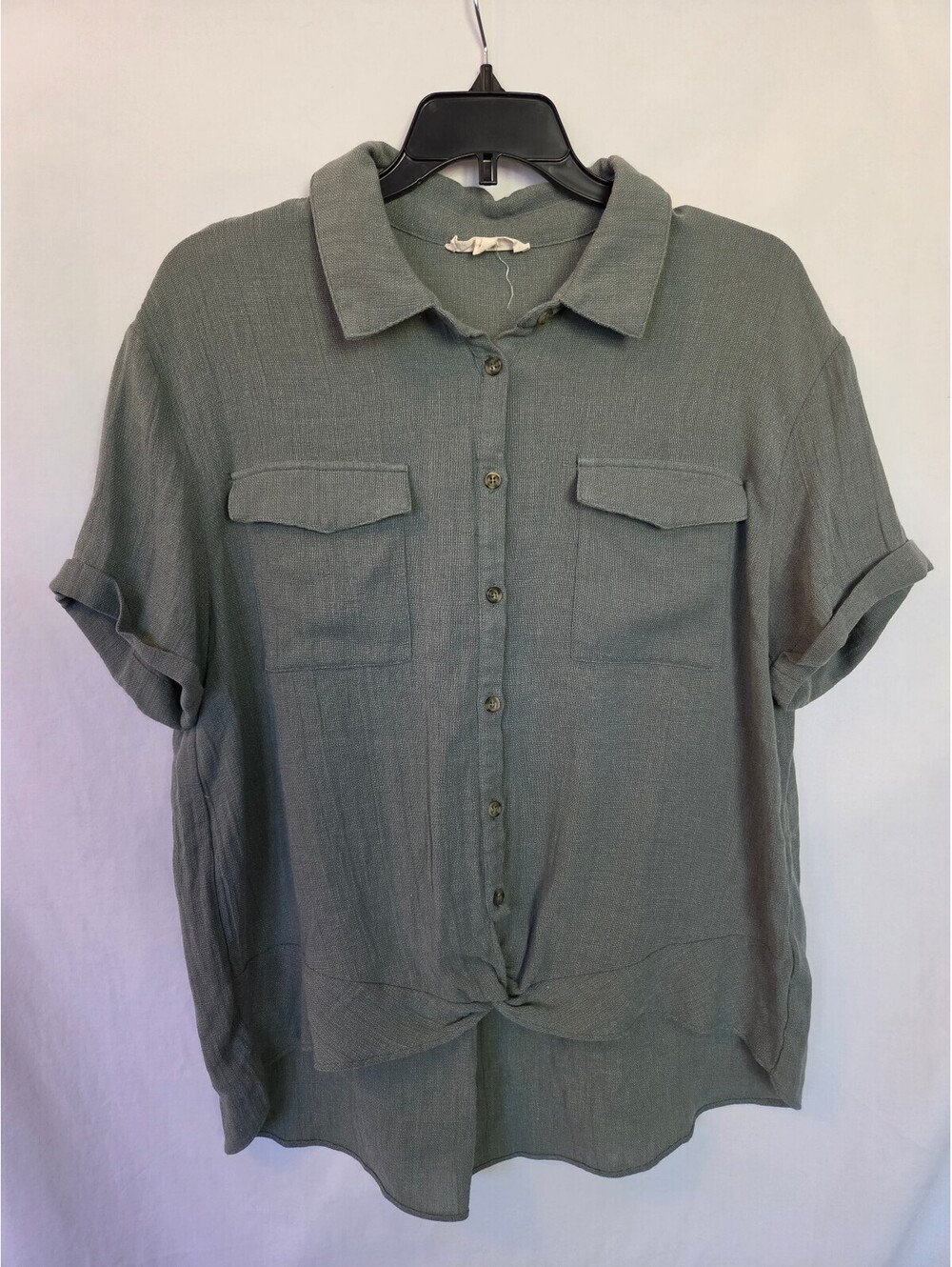 Entro Women's Rayon Button-Up Shirt in Light Olive Green, Size Large